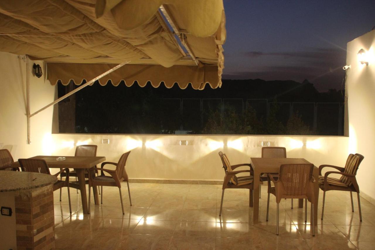 Farida Pyramids Boutique Hotel Kafrat al Jabal Exterior photo